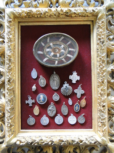 Große reliquienkapsel und - große,